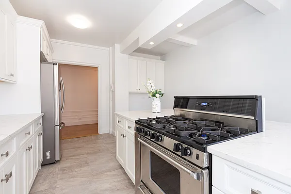 Rented by Rachel Realty | media 31