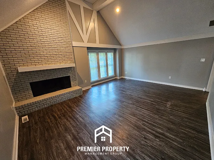 8131 Farmington Blvd — Photo 11