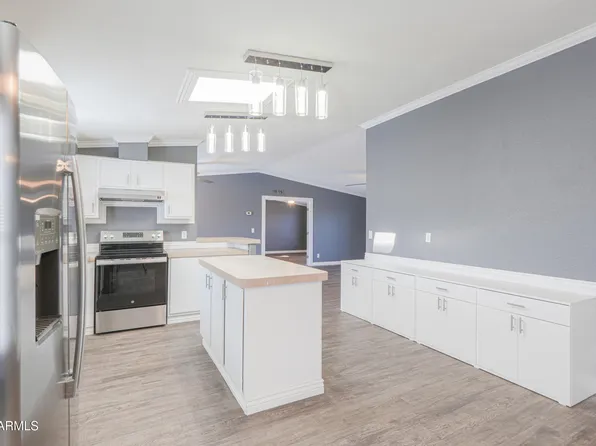 10463 N 90TH Avenue, Peoria, AZ 85345