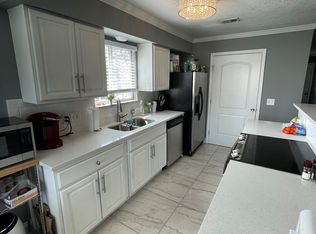 4645 Jarboe St #1, Kansas City, MO 64112