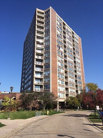 1st image of 3925 Triumvera Dr