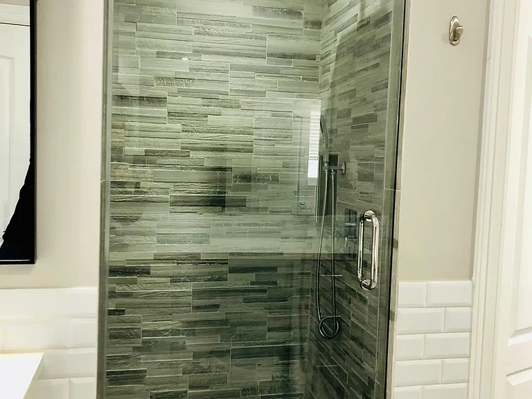 6825 Lexington Dr — Photo 14