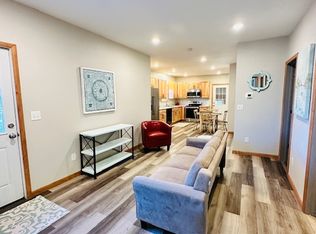 349 3rd St, Menasha, WI 54952