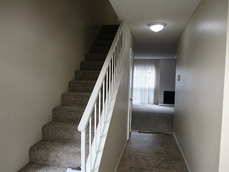 Regency West Apartments — Photo 24