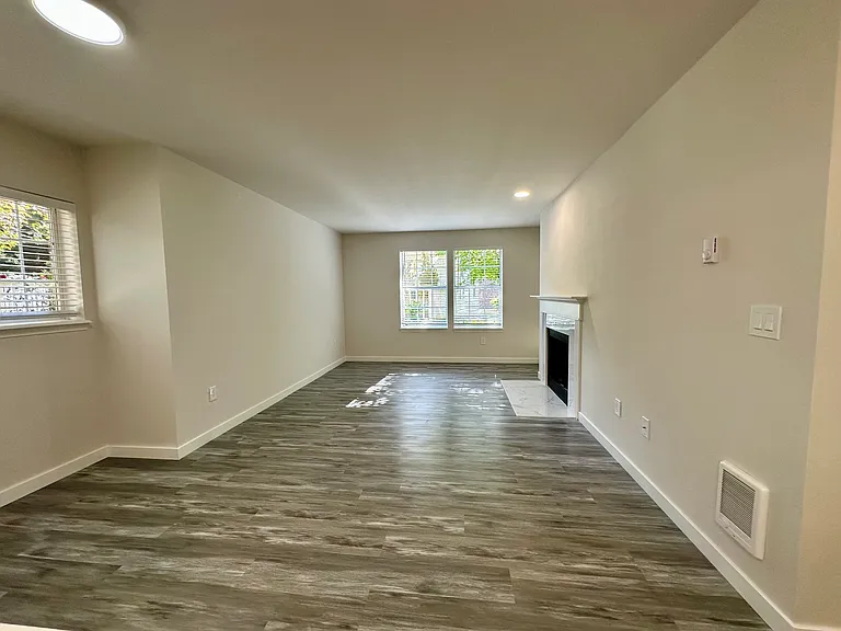 2540 118th Ave SE — Photo 15