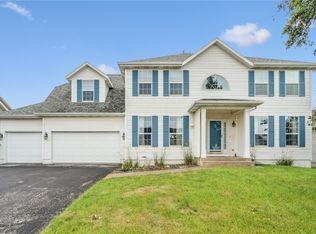 4309 Woodsonia Ct NW, Cedar Rapids, IA 52405
