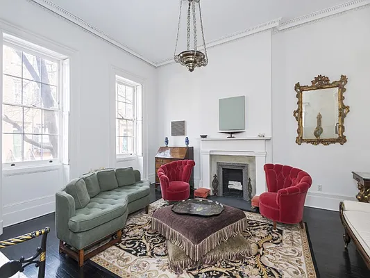 Rented by Sotheby's International Realty | media 37