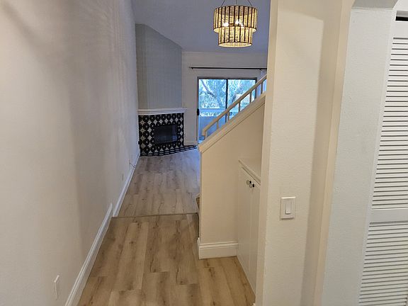 3rd image of 2731 Erringer Rd APT 55