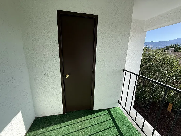 Morris Townhomes — Photo 30