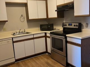 1673 Braley Rd #39, New Bedford, MA 02745