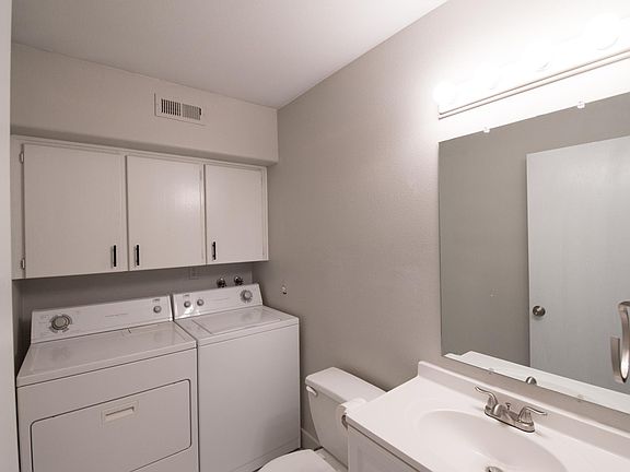 Lower 0.5 bathroom with brand new vanity.