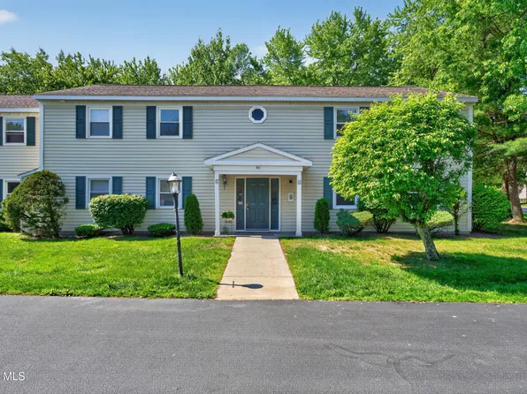 102 Cedarview Lane, Watervliet, NY 12189