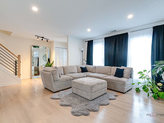 2nd image of 4990 Rochester Dr