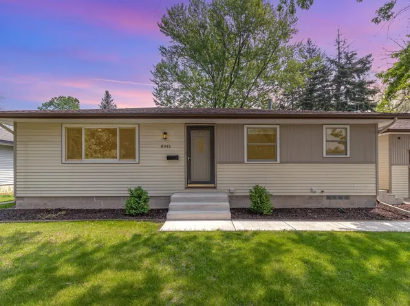 8941 Bryant Ave S, Bloomington, MN 55420