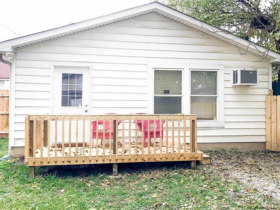 1st image of 841 Birch Ave #2