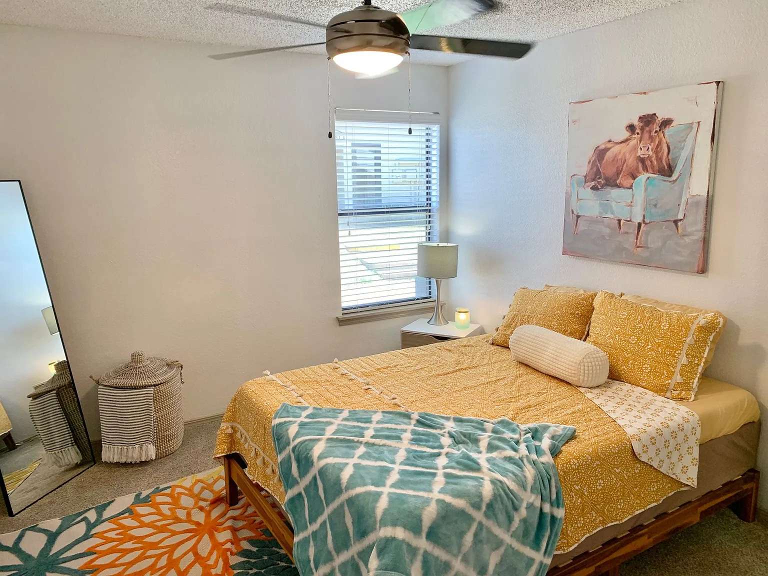 Quail Hollow Apartments — Photo 3