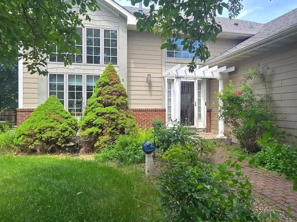 4708 Impatiens Ave N, Brooklyn Park, MN 55443