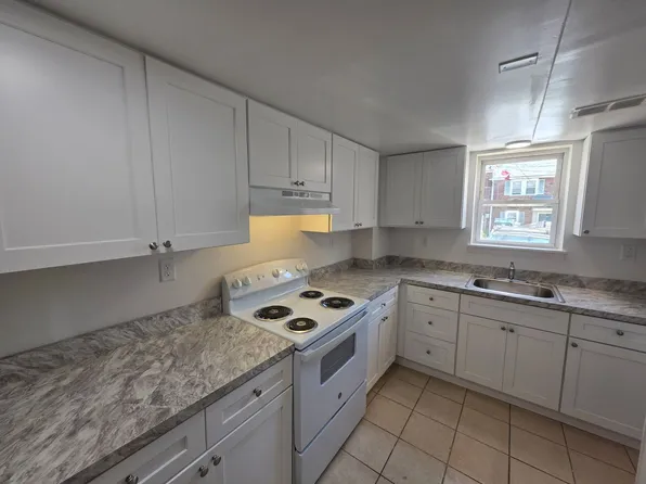 17 Paynter Dr, Wilmington, DE 19809