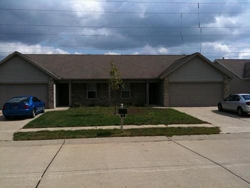 1st image of 419 Vineyards Ct