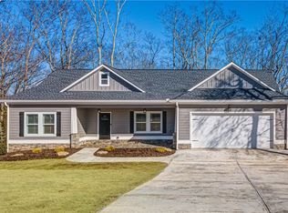 134 Hawkins Rdg, Jasper, GA 30143