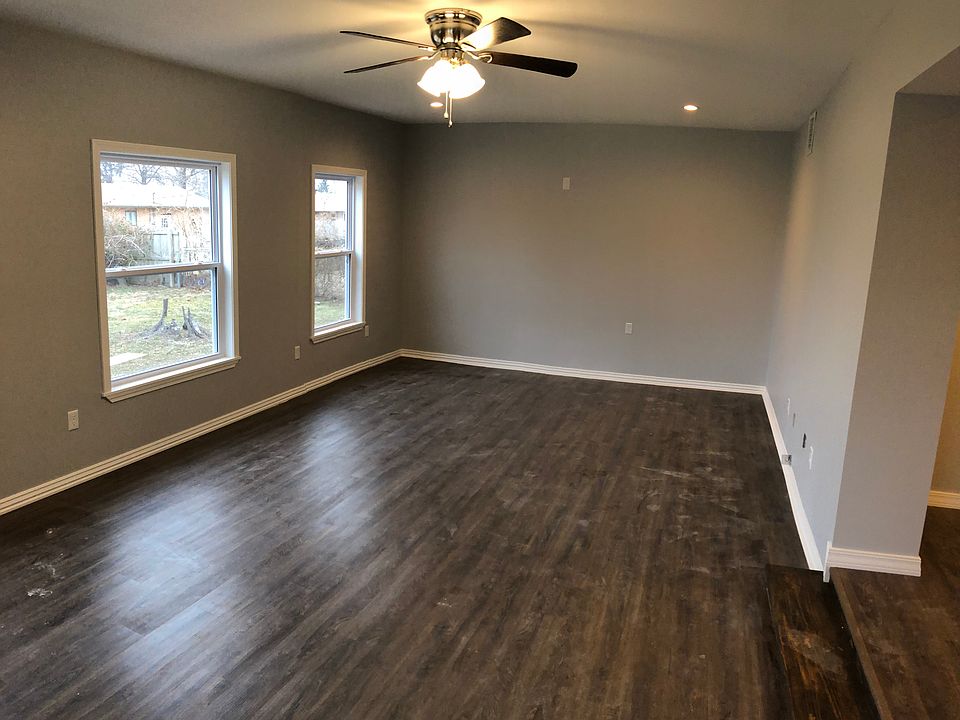 1st image of 816 N 14th Pl