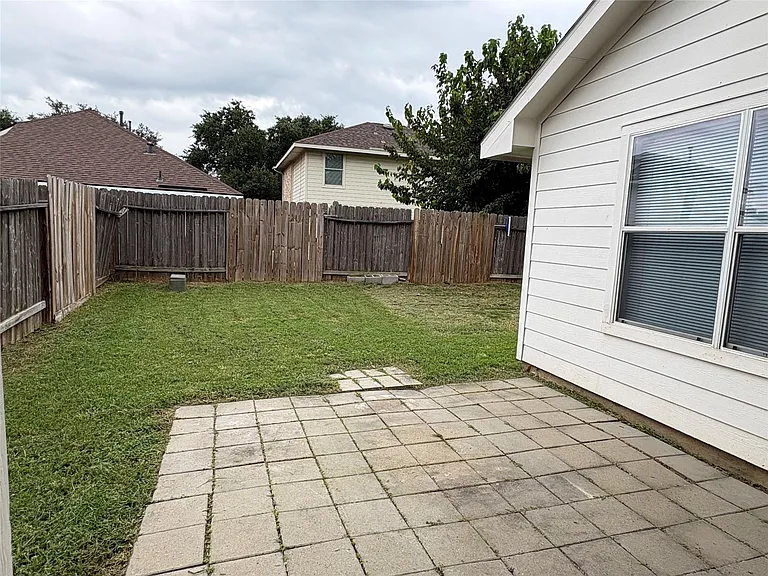 20002 Parkstone Bend Ln — Photo 11