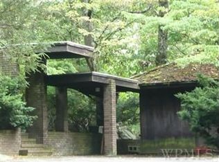 185 Polly Park Rd, Rye, NY 10580