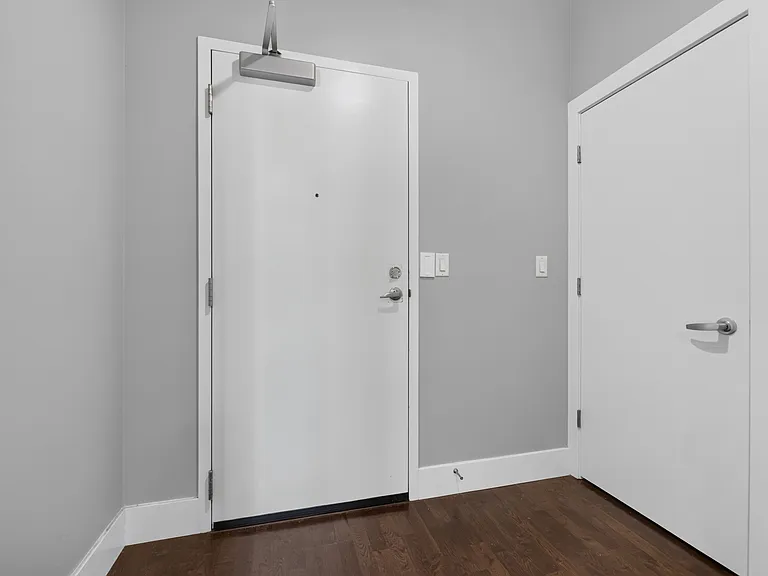 4100 Forest Park Ave #525 — Photo 7