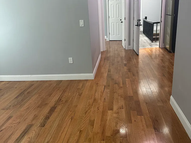 1319 Harrod Ave #4 — Photo 8
