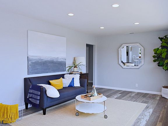 5th image of 351 Los Angeles Pl