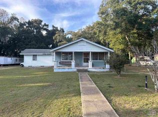 36 E Marshall Ln, Pensacola, FL 32505