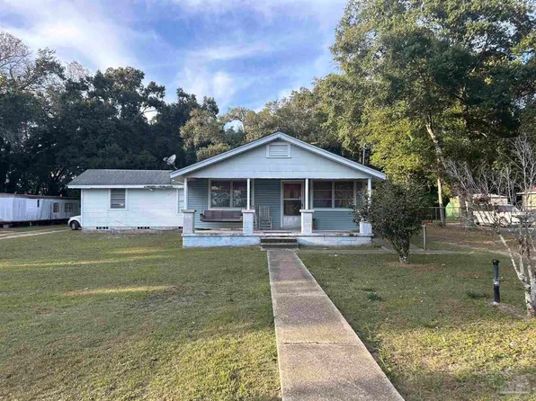 36 E Marshall Ln, Pensacola, FL 32505