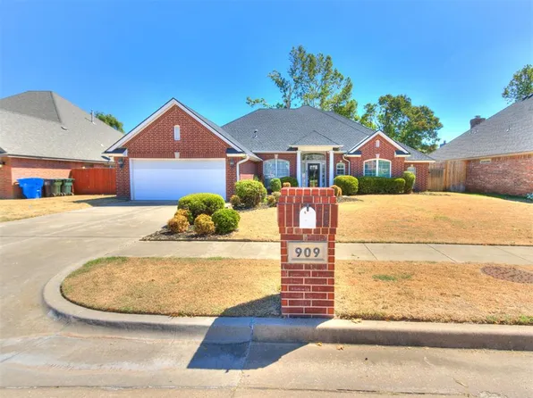 909 Hearthstone, Norman, OK 73072