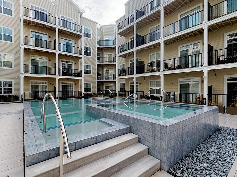 Hotel-pool with courtyard