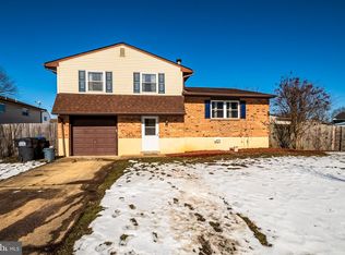 17 Stature Dr, Newark, DE 19713