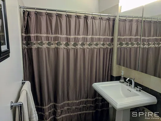 Rented by Spire Group | media 30