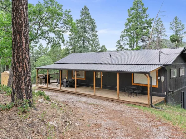 25 Henry Summit Dr., High Rolls Mountain Park, NM 88325