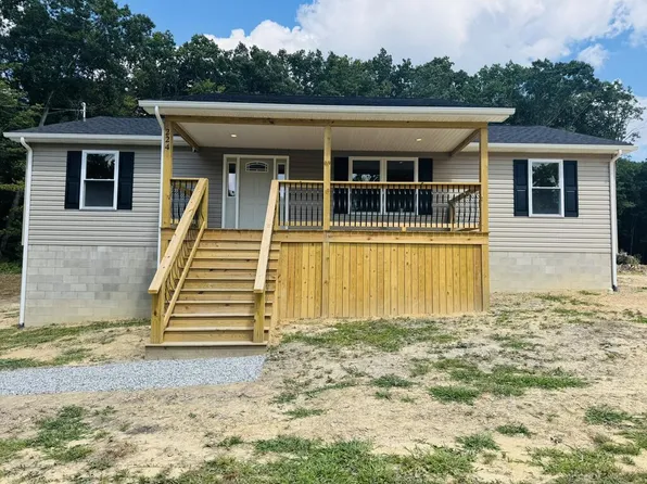 224 Maple Rd, Beckley, WV 25801