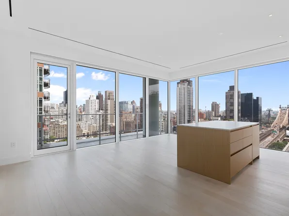 200 East 59th Street 17C image 1 of 12