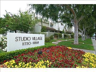 1st image of 11868 Moorpark St APT J