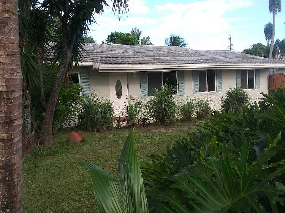 1st image of 627 Jaeger Dr