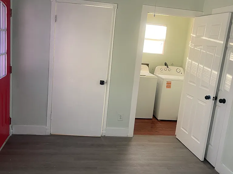 2706 N Hancock Ave #1 — Photo 9