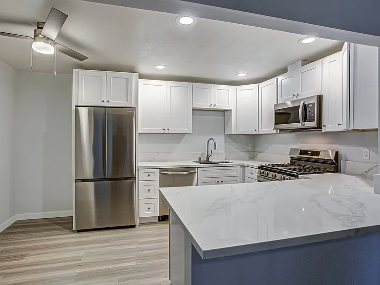 141 Johnston Apartment Homes — Photo 3