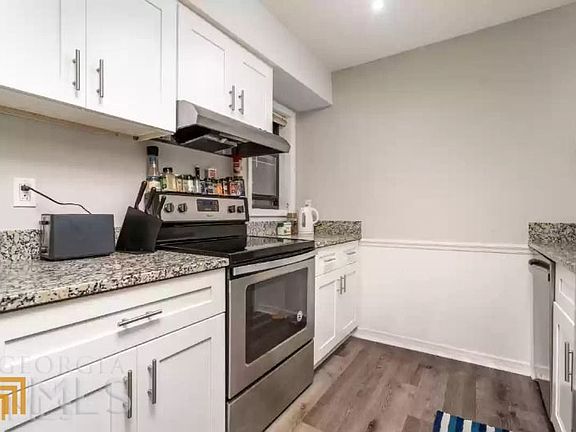 4th image of 1535 Terrell Mill Pl SE
