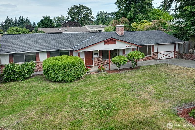 3rd image of 2524 SW 325th Place