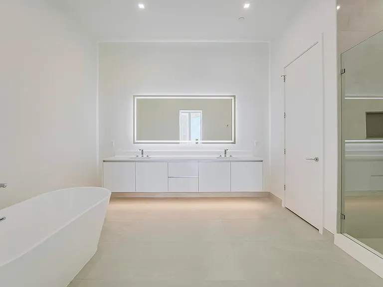 220 Lake Shore Dr #612 — Photo 16