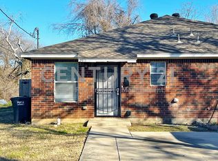 2913 Vanhorn Ave, Fort Worth, TX 76111
