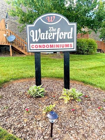 2nd image of 302 Waterford Ct #302