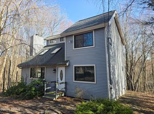 11 Highpoint Ct, Lake Ariel, PA
