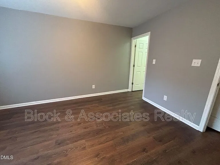 27 Great View Ct — Photo 31